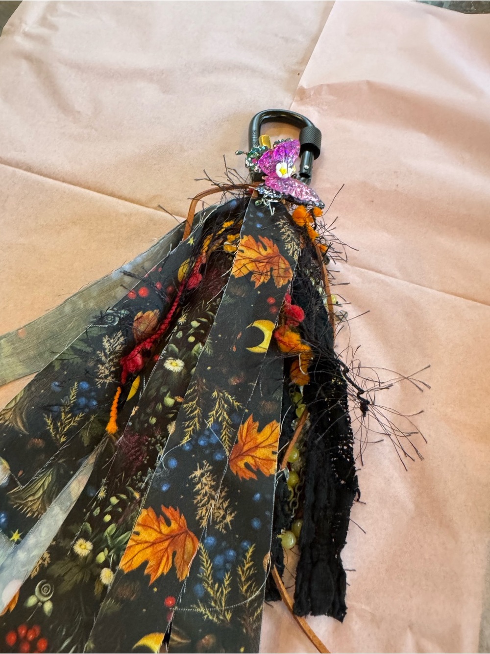 Handmade Autumn Leaf Ribbon Bag Charm Keychain - Black